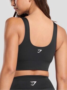 Gymshark Women’s Longline Sports Bra sz medium
